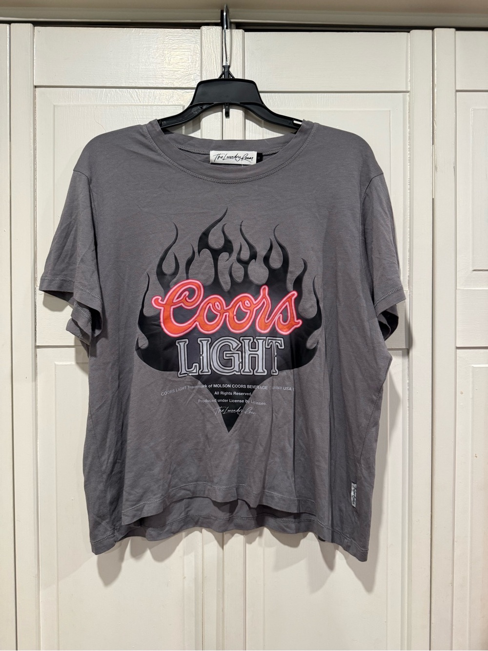 The Laundry Room size medium NWT